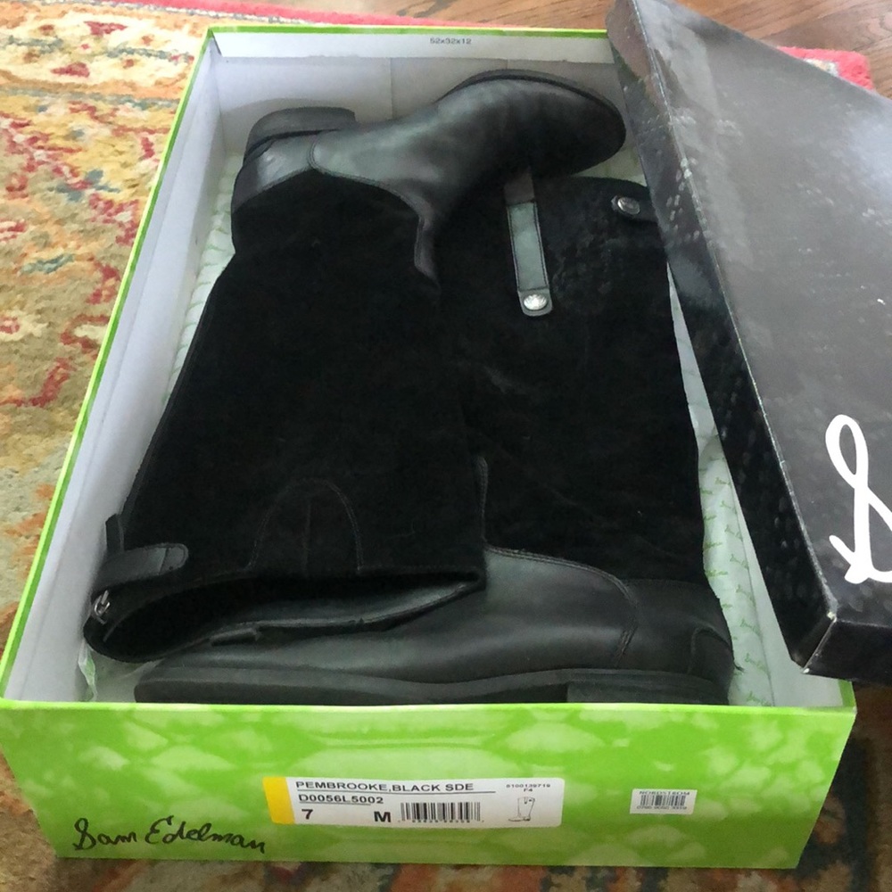 Black Suede & Leather Boots- knee-high, back zip- 1”heel w good tread on sole.